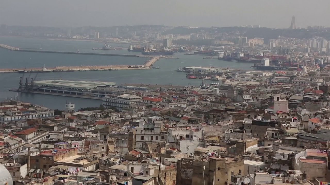 إيه جيه وورلد 30/09/2018 - الأحد 23:30