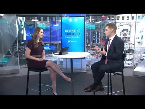 Investing Strategies Trading Emerging Trends Like Cannabis Blockchain Hosted By Alissa Coram Youtube