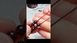 Easy Making - DIY Garnet Drawstring Bracelet #diy #howto #diycrafts #jewellery