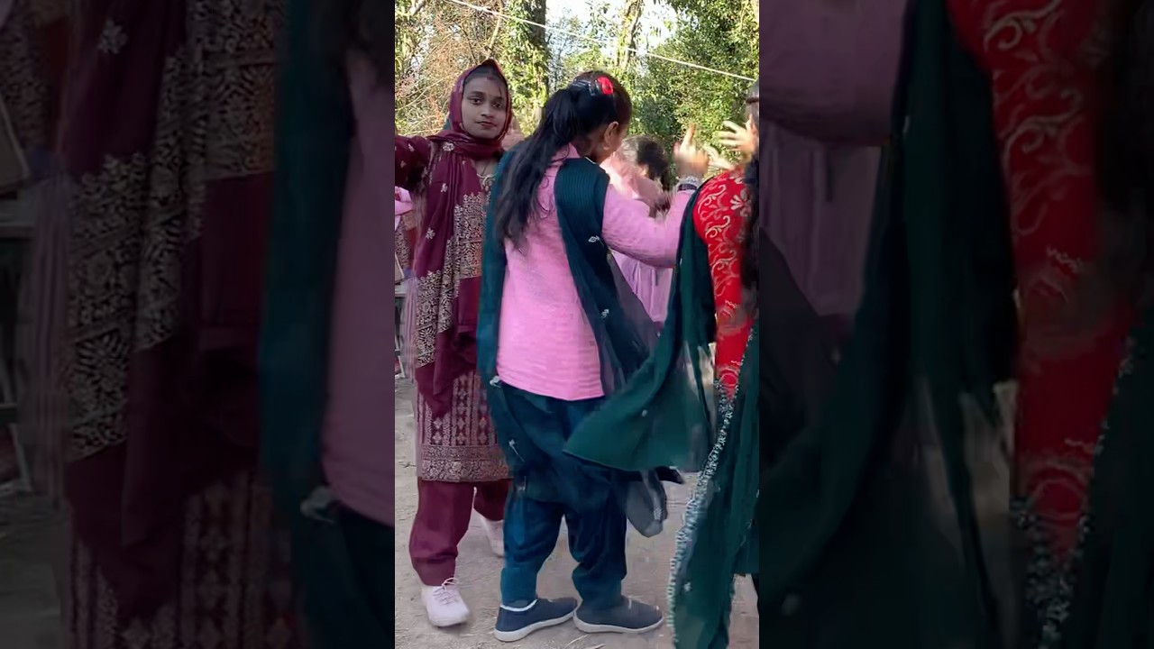 Dogri Dance Viral YouTube shorts//Dogri song Trending 💫//pahadi culture dance//dance video 