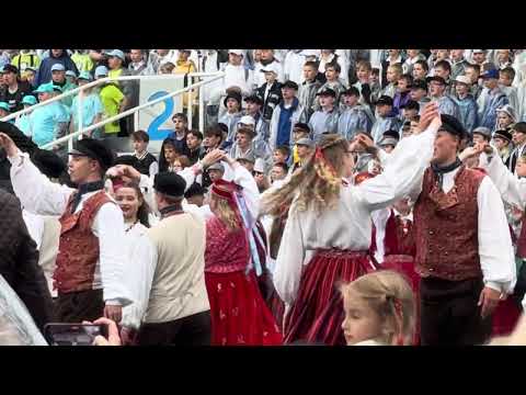 Poistekoor Ja Meeskoor Leib Jahtub Laulupidu Iseoma Tallinna Lauluväljak 06 07 2025