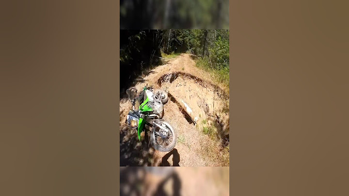 He may be the luckiest biker alive 😱
