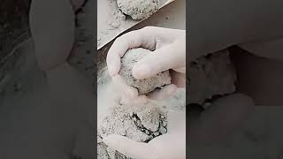 Dry clay pot crumbling 😊 #satisfying #crunchycrumbles #oddlysatisfying #likeandsubscribe #asmr