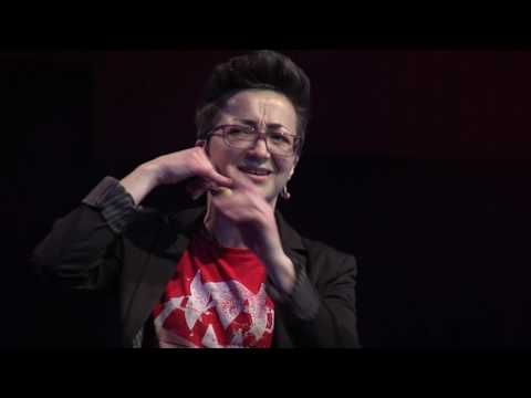 Smjehotresom do pozitive | Marina Orsag | TEDxZagreb