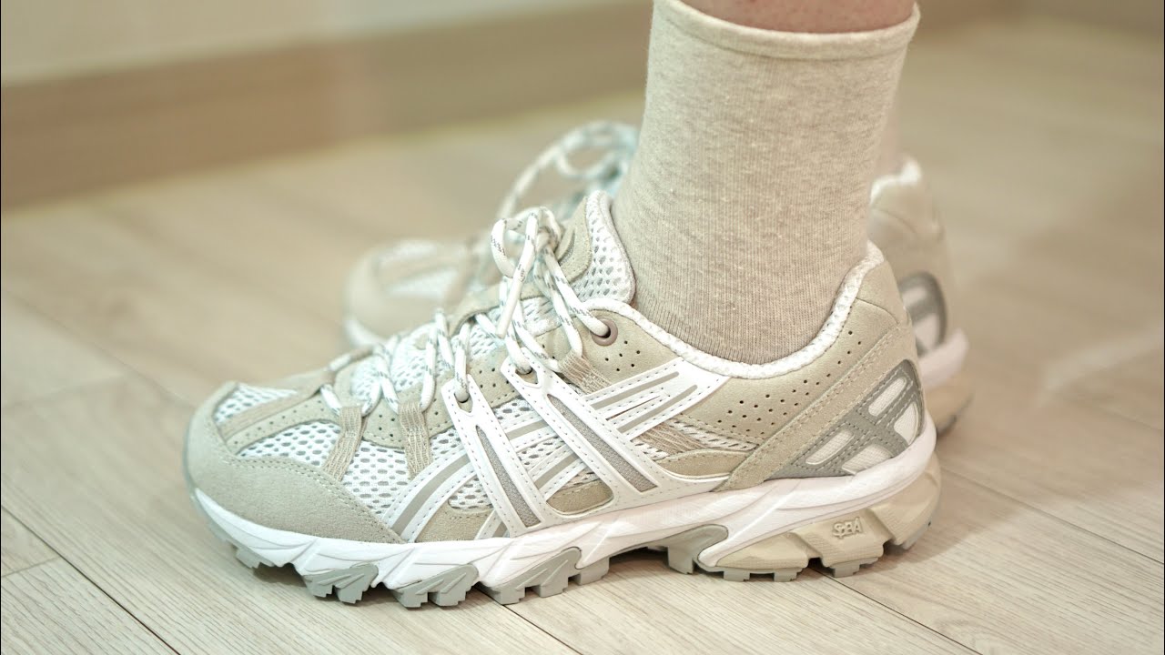 ★ASICS★Gel-Sonoma 15-50 White Oatmeal★男女共用★ W) Asics Gel-Sonoma 15-50 White Oatmeal - YouTube