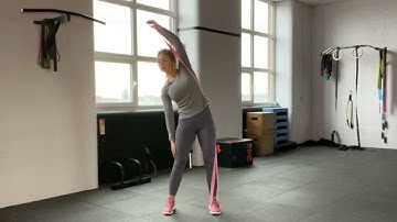 Standing Crunches with botthms Long Resistance Bands – Exercises botthms.com