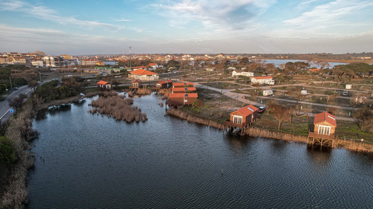 Descubra a beleza da Barrinha e da Lagoa de Mira: Uma Viagem Inesquecível à Praia de Mira