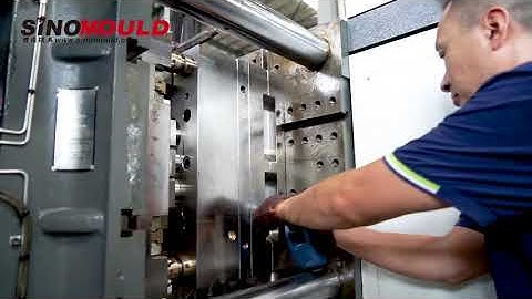 PET Preform Line - Mould Installation Tutorial