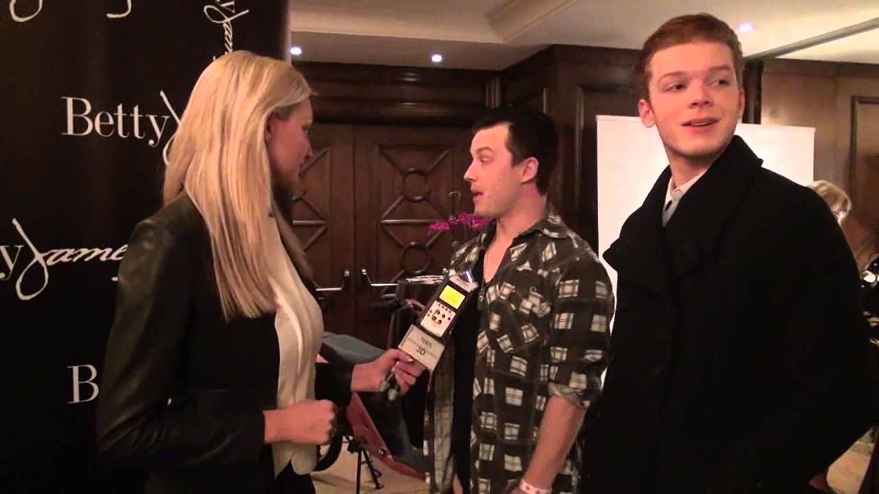 Noel Fisher And Cameron Monaghan