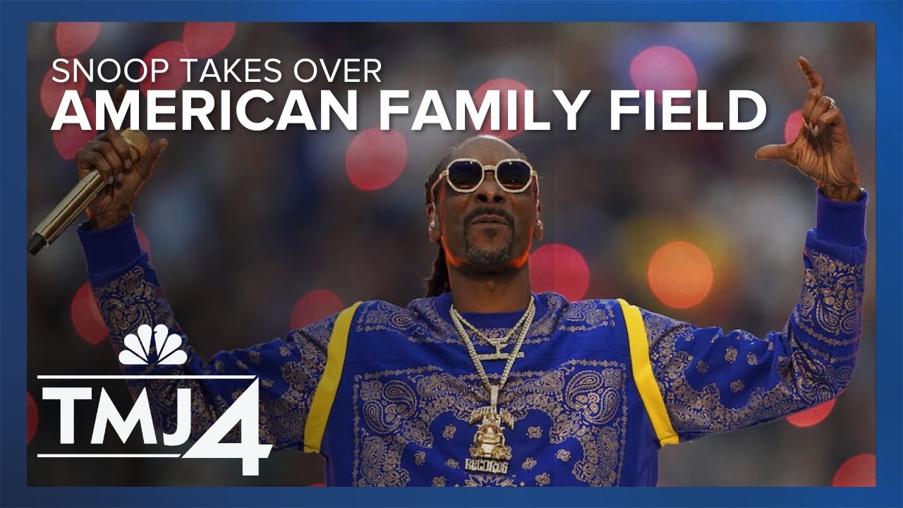 Rap icon Snoop Dogg makes himself at home in Brewers