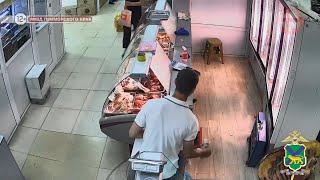 Уссуриец ограбил кассу магазина. Найти вора помогла запись с камер видеонаблюдения