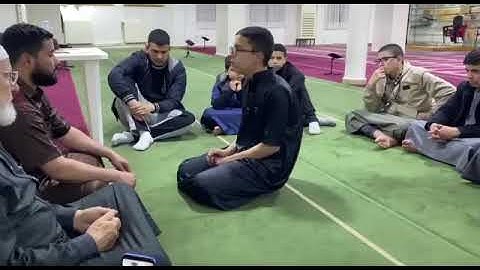 تلاوة رائعة لشاب صغير تبارك الله #قرآن #شيخ