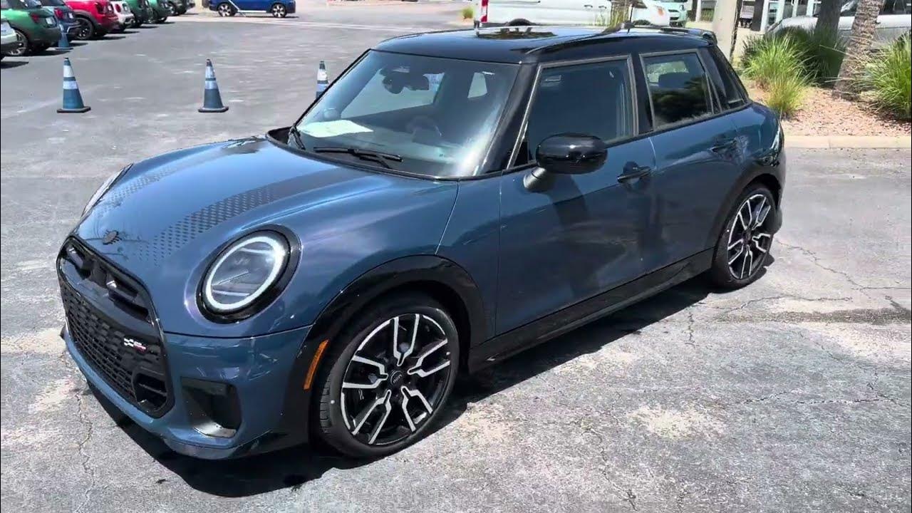 2025 MINI Cooper S 4 Door Hardtop equipped with The JCW Appearance Package in Indigo Sunset Blue 2025 MINI Cooper S 4 Door Hardtop equipped with The JCW Appearance Package in Indigo Sunset Blue