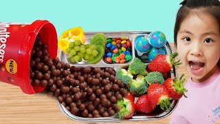 엄마는 내가 돌본다!! 서은이의 아픈 엄마돌보기 식사준비 Maltesers and Vegetable On Tray for Sick Mommy screenshot 5