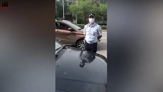 Полицейский инспектор дорожного регулирования-Глумится над водителем. Максимальный репост...