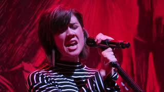 4/22 Tegan &amp; Sara - Knife Going In @ The Theatre at Ace Hotel, L.A. 10/23/17