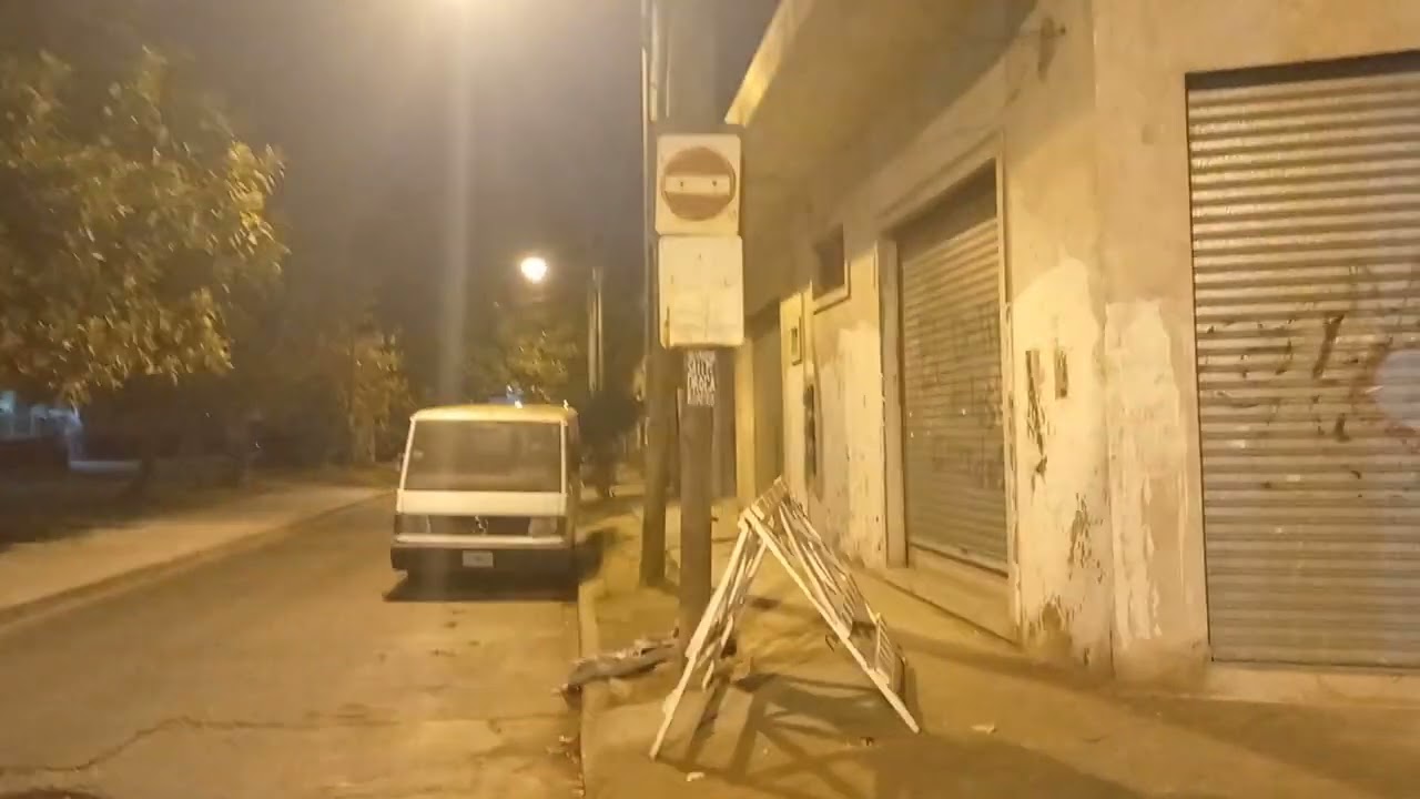 Buenos Aires misteriosa -Tren Urquiza-Villa Lynch.-