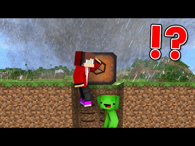 EPIC TORNADO vs. Doomsday Bunker - Minecraft class=