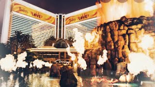 The volcano show at the Mirage is Vegas.