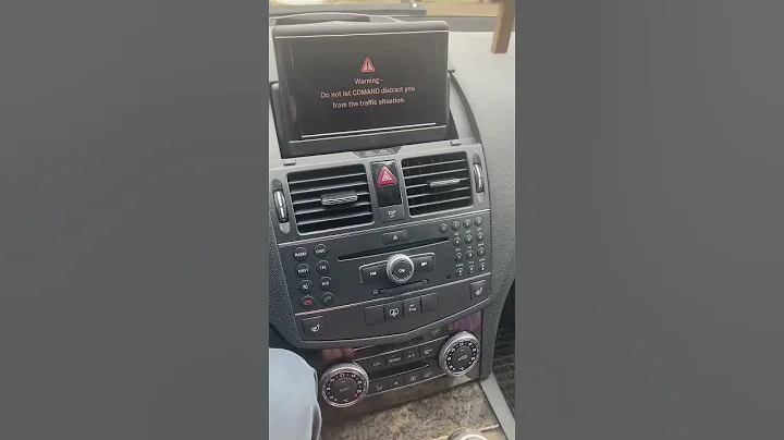 Mercedes w204 radio problem!