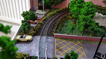 Running session! Completed (mostly) N gauge micro layout.