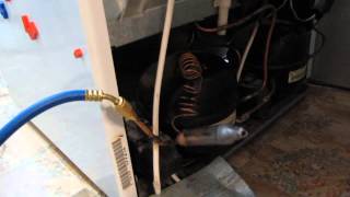 Ремонт холодильника Атлант - день 3, опять ремонт(, 2015-07-05T10:23:52.000Z)
