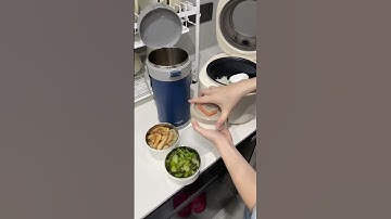 Bộ hộp cơm giữ nhiệt Lock&Lock Easy Carry 2 Lít có túi gồm 3 hộp kèm 1 bộ muỗng nĩa, hàng chính hãng