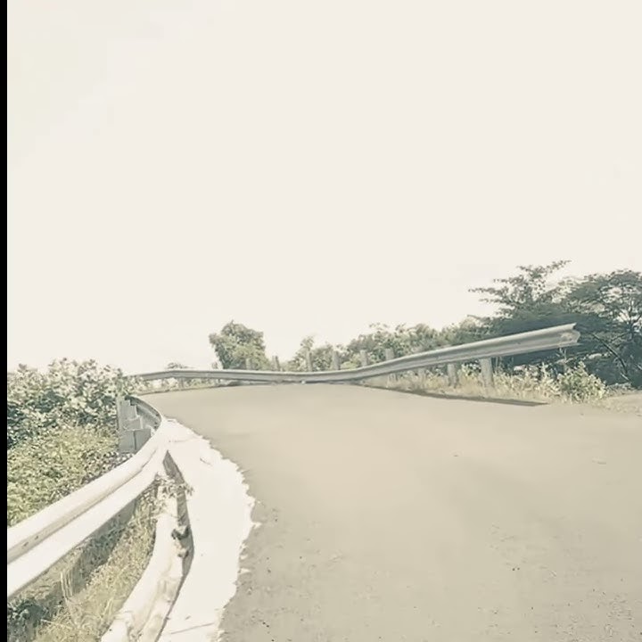 Opo aku salah yen aku crito,status wa keren 30 detik