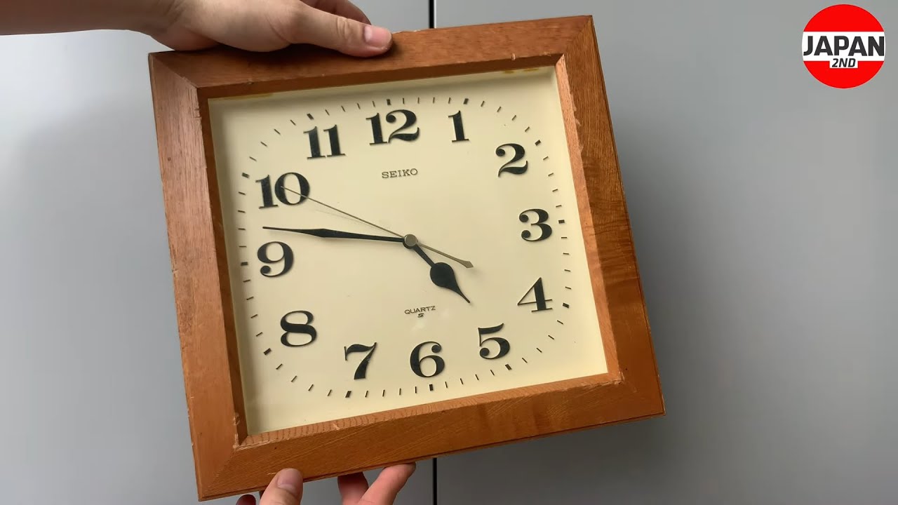 SEIKO wall clock KS503A square wood frame - YouTube