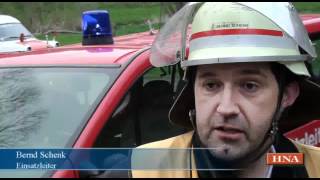 Asel: Bmw Rollte In Teich Und Ging Unter Resimi