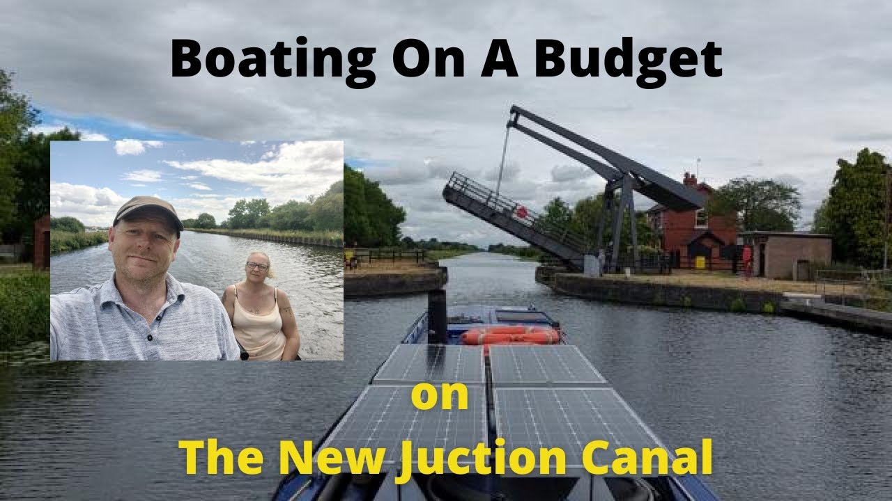 We start our HOLIDAY by heading up 'The New Junction Canal'