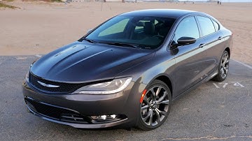 2015 Chrysler 200 Review | Edmunds.com