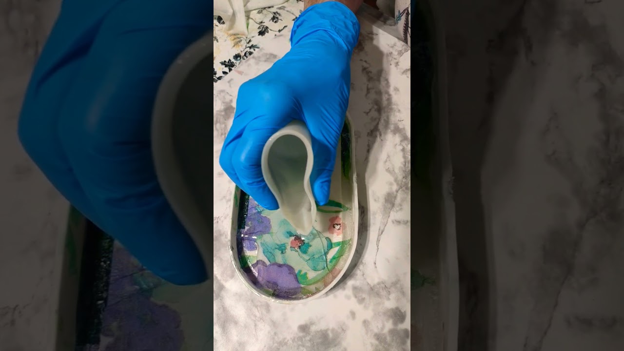 Epoxy Resin on Mod Podge coaster 