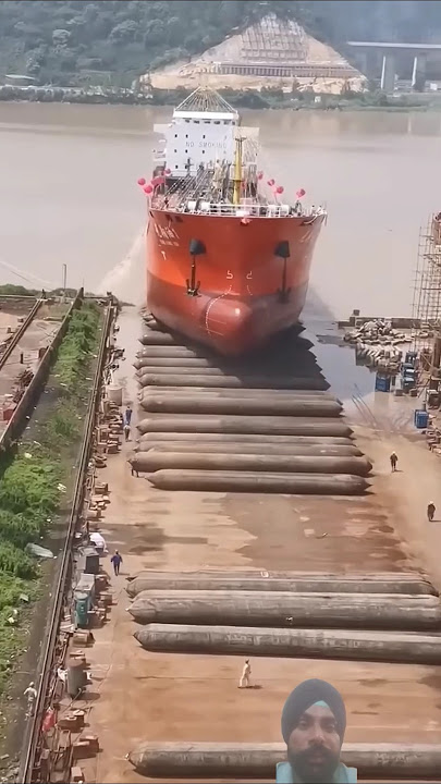 #ship #shipping #boat #boating #boats #boatlife #trending #ships #indonesia #vietnam #philippines