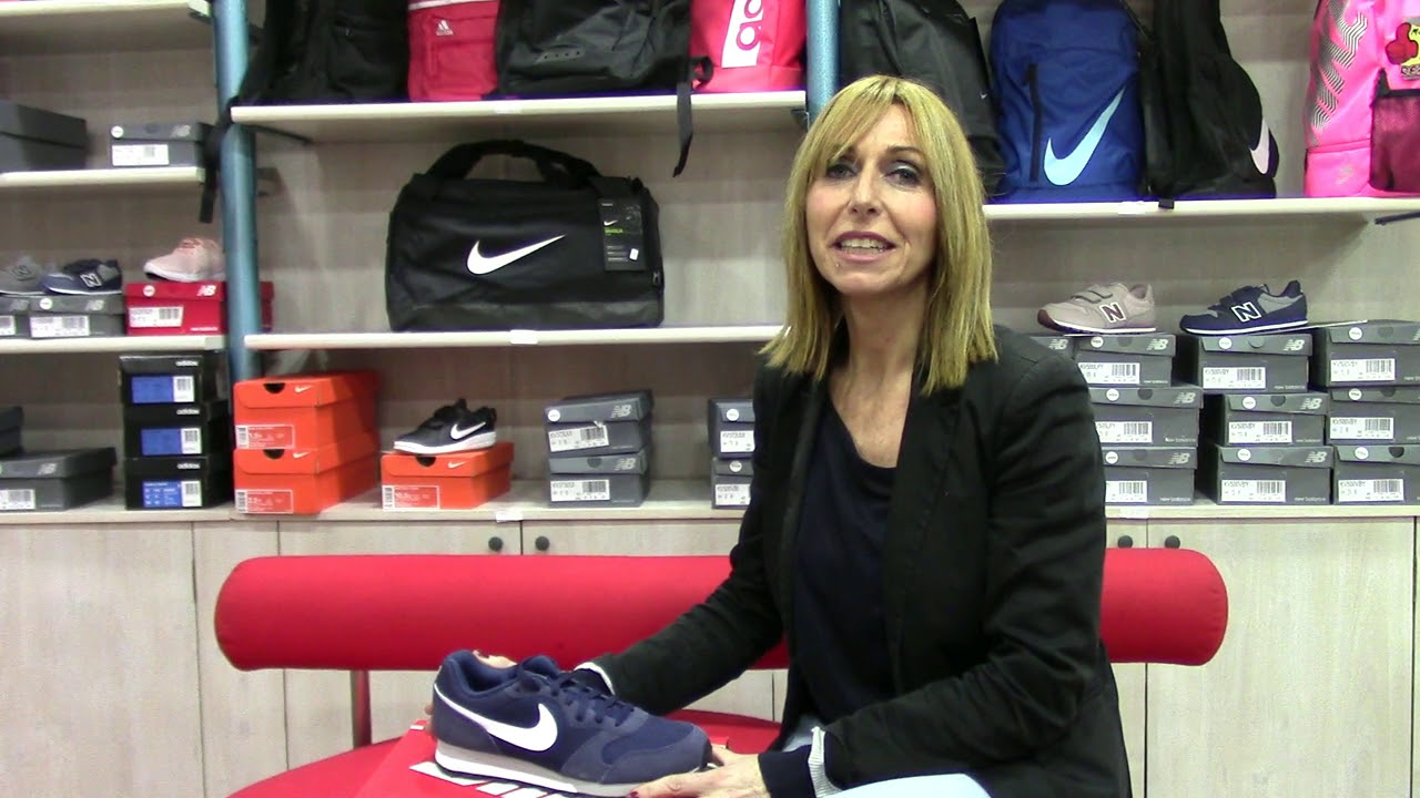 NIKE MD 2 HOMBRE - Zapatillas Azul Marino - Distribuidor Oficial en Valencia 2019 - YouTube