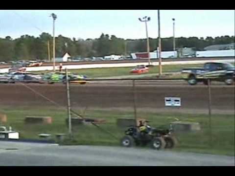 Wayne Robertson Humberstone Speedway WIN 6/20/2010 (PART 1)