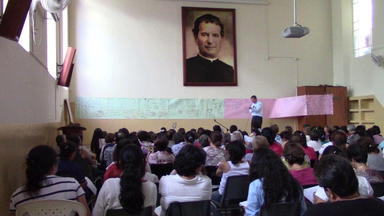 4 Curso Bíblico Apologético Padre Leonardo Roa*Canto y continuación ...