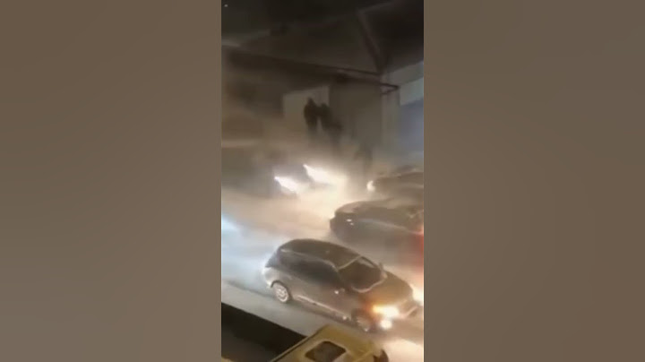 Qar səbəbilə baş verən bəzi avtomobil qəzalarının görüntüləri