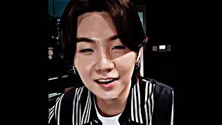 Bana Böyle Gülmesi Için Her Şeyimi Veririm