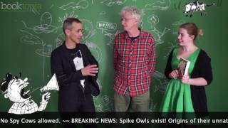 Play video: Andy Griffiths & Terry Denton visit Booktopia