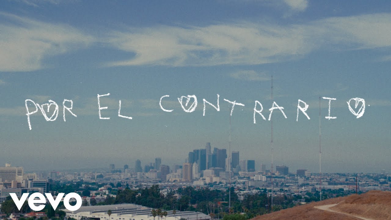 Becky G - POR EL CONTRARIO (Lyric Video)