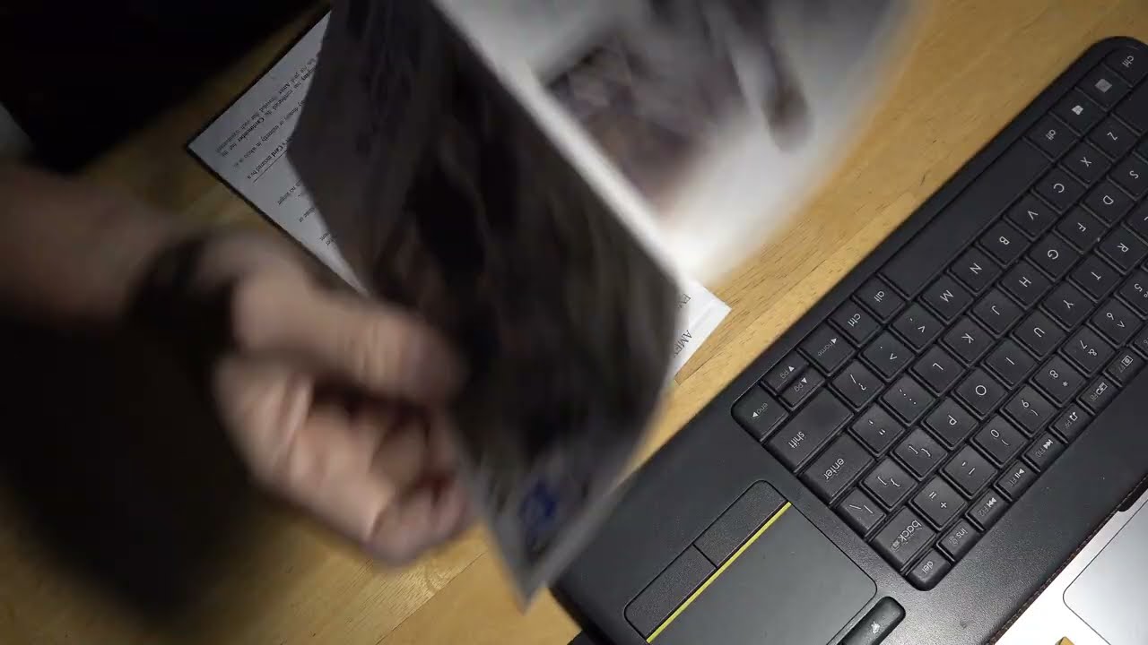 ASMR - Звуки распаковки визитной карточки American Express Marriott Bonvoy