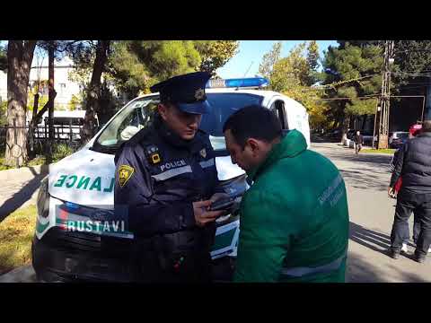 სასწრაფოს მანქანა ავარიაში მოყვა