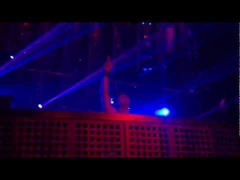 AXWELL @ Pacha La Pineda 14-08-2011 (ONE vs CALABR...