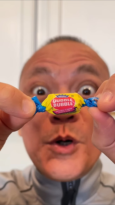 👂ASMR AMERICA'S ORIGINAL DUBBLE BUBBLE GUM FLAVOR AND EATINGSOUNDS👂😧😲😵‍💫 #asmr#shorts🍫🍬