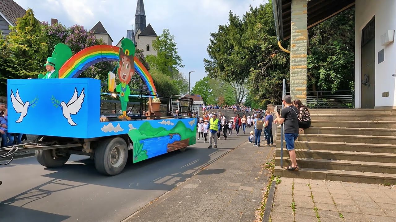 Gösselkirmes Geseke 2022 Frühlingsfestzug unter dem Motto 