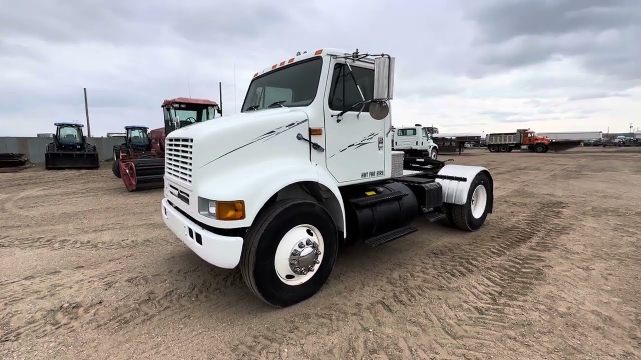 1999 International 8100 Single Axle Truck - YouTube
