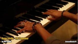 Ryan Leslie - Fly Together [In Studio & Live Performance @ NYC] HD VIDEO chords