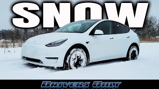 Tesla Model Y Tested in DEEP Snow