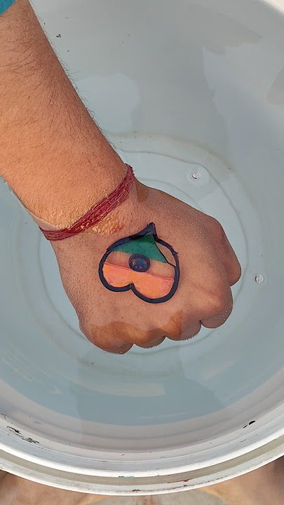 wow nice indian flag 🇮🇳 drawing 😍 || making on hand | float into water 🌊 #shorts #funny
